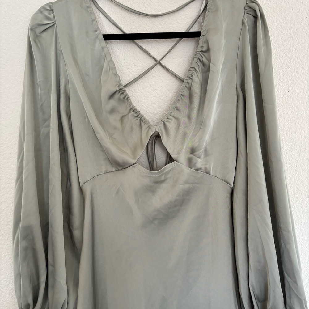 Billy J Cleo Midi Dress Olive NWT - Picture 4 of 8